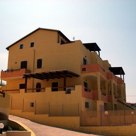 Residence Li Russi كاستيلساردو المظهر الخارجي الصورة