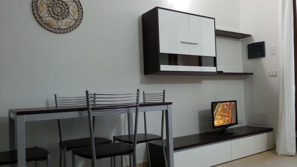 Residence Li Russi كاستيلساردو المظهر الخارجي الصورة